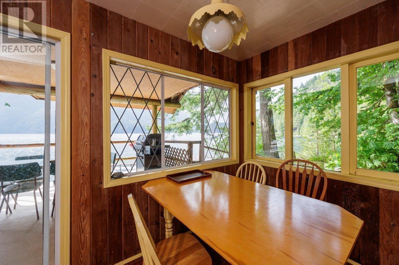 11 Johnson Bay, North Vancouver, British Columbia  V0V 0V0 - Photo 6 - R2973789