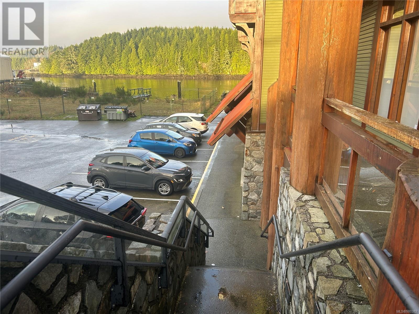 6 1645 Cedar Rd, Ucluelet, British Columbia  V0R 3A0 - Photo 3 - 980382