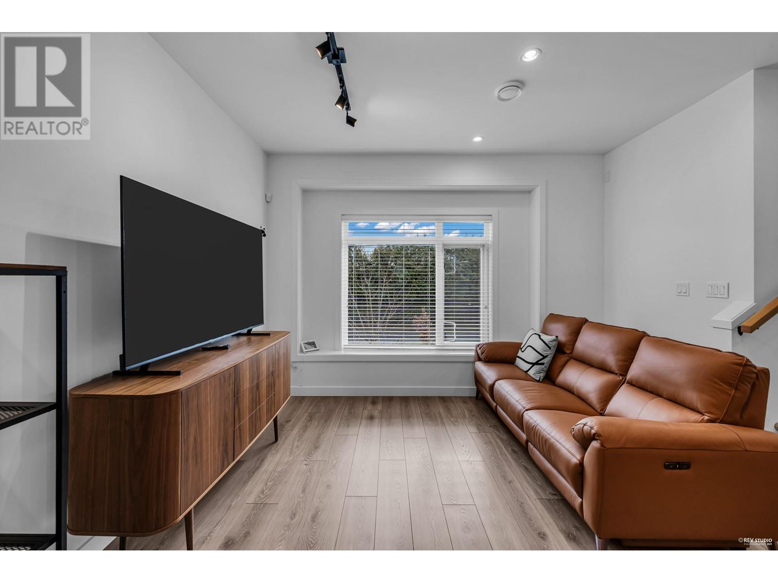 Listing Picture 11 of 24 : 3 5651 STEVESTON HIGHWAY, Richmond / 烈治文 - 魯藝地產 Yvonne Lu Group - MLS Medallion Club Member