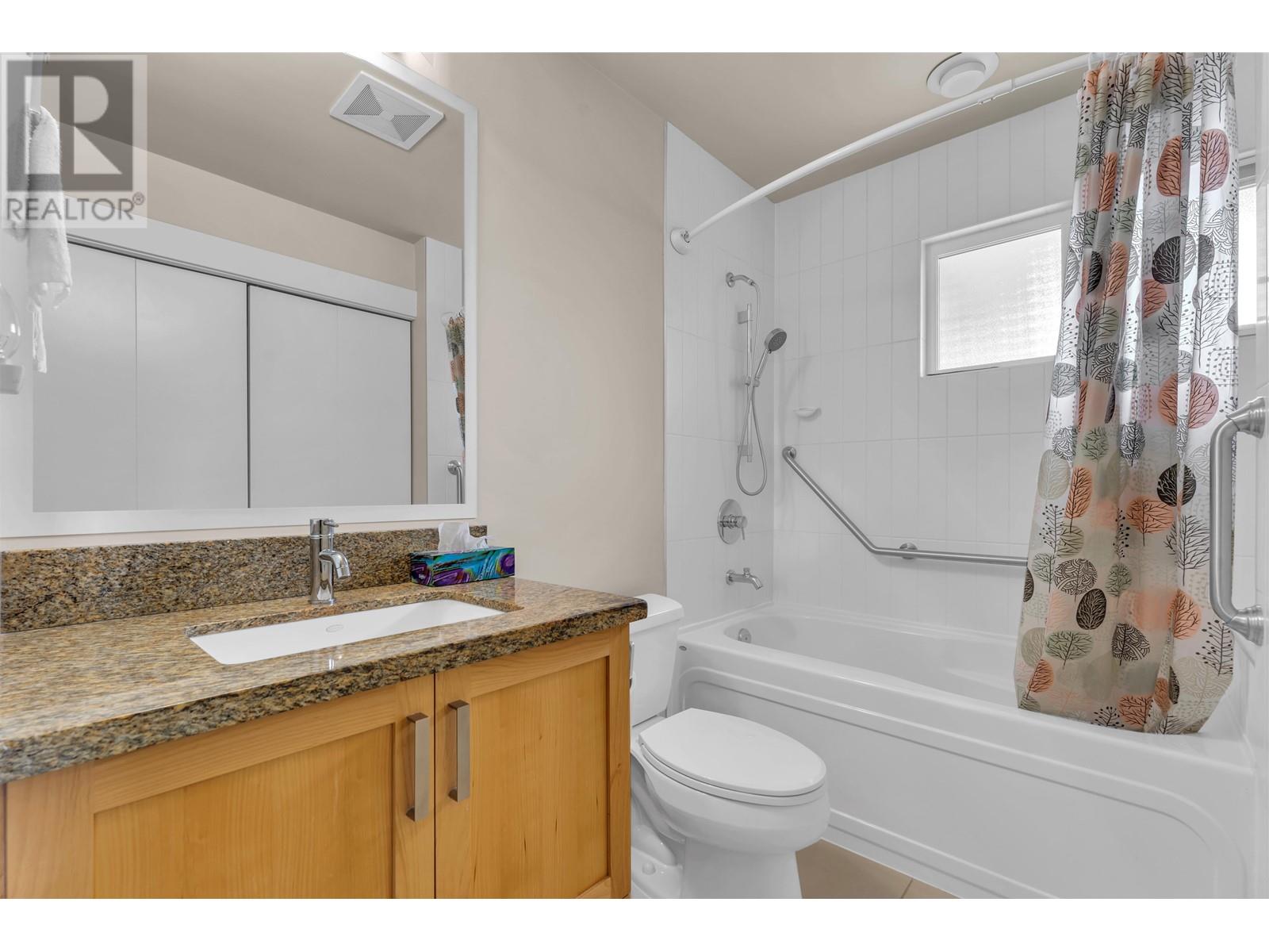 Listing Picture 19 of 23 : 53 6188 BIRCH STREET, Richmond / 烈治文 - 魯藝地產 Yvonne Lu Group - MLS Medallion Club Member