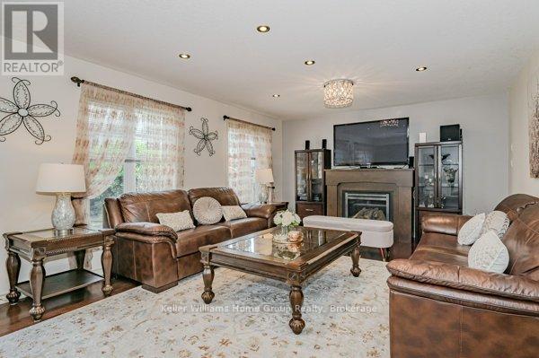 312 Colonial Drive, Guelph, Ontario  N1L 0C8 - Photo 10 - X12009618