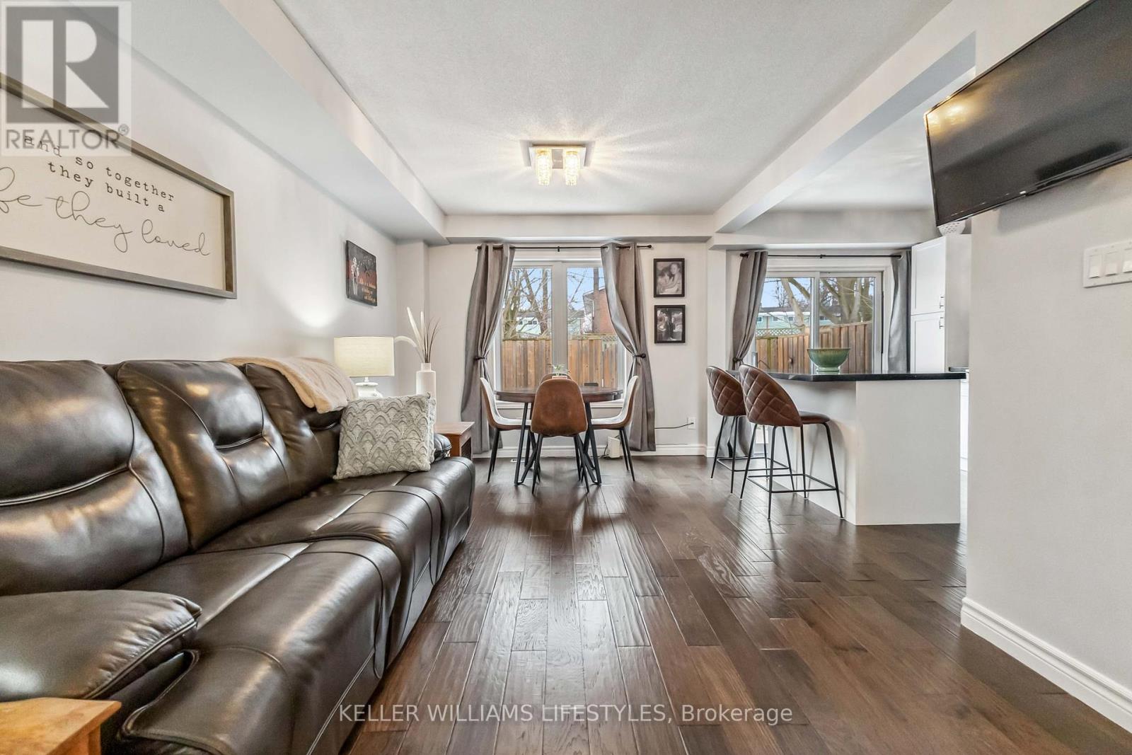 Photo 9 of 49 for 69 - 9 Ailsa Place