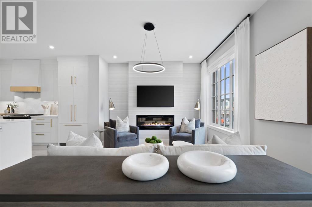 Property at 826 81 Street SW image 3