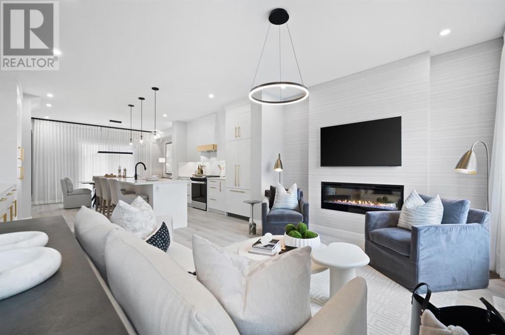 Property at 826 81 Street SW image 4