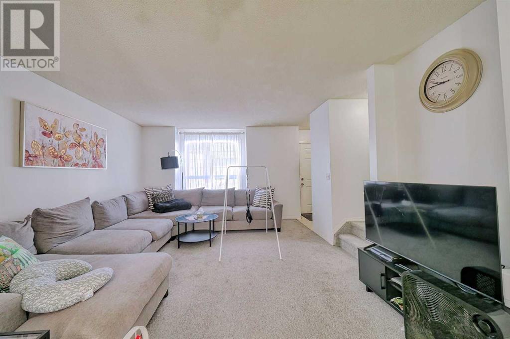 Property at 34, 111 Tarawood Lane NE image 5