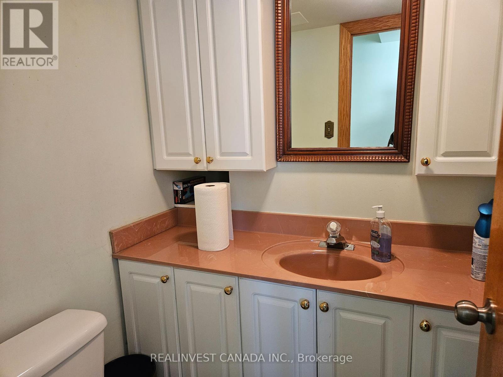 795 Wilson Avenue, Toronto, Ontario  M3K 1E4 - Photo 19 - W12009611