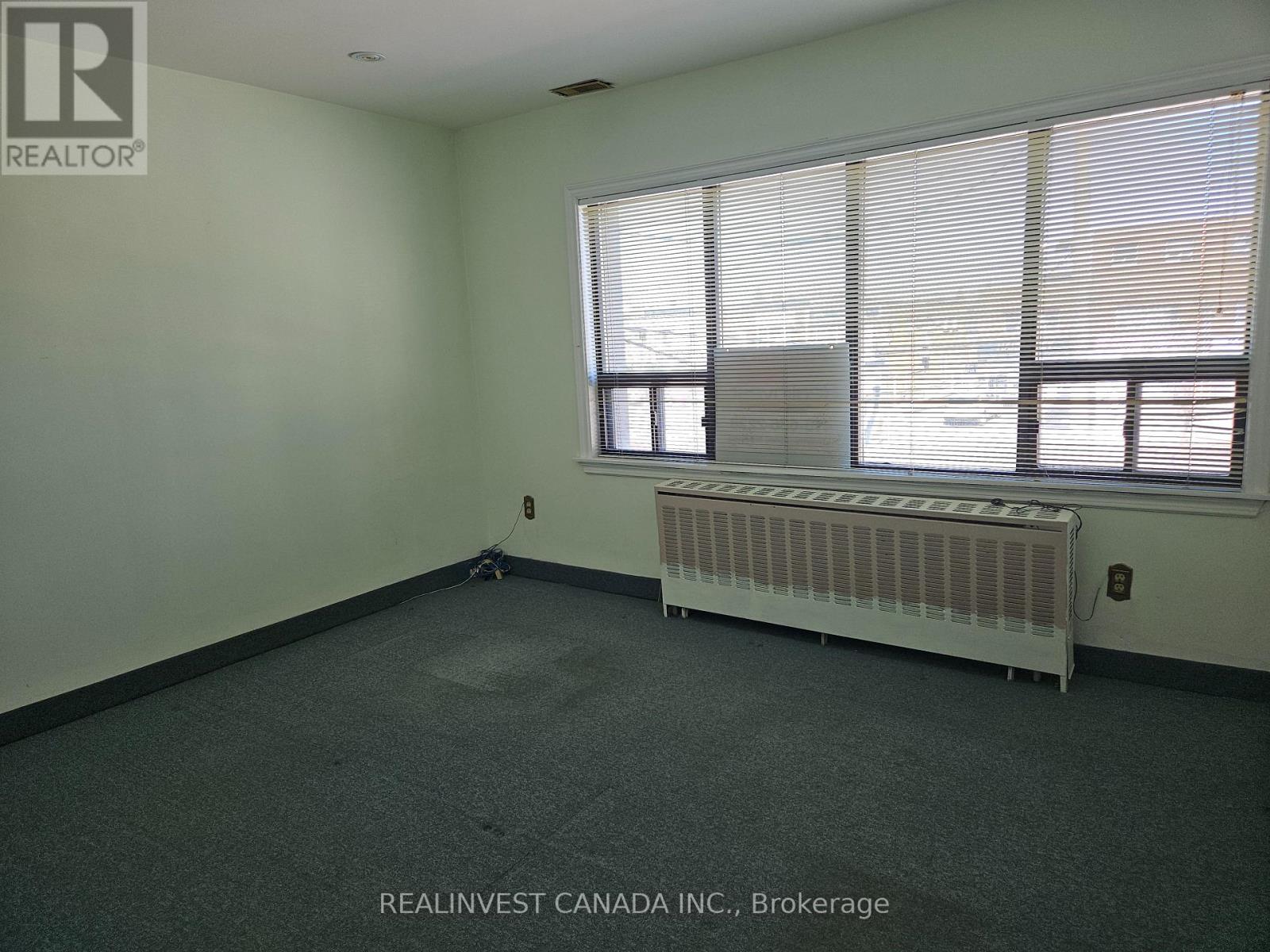 795 Wilson Avenue, Toronto, Ontario  M3K 1E4 - Photo 25 - W12009611