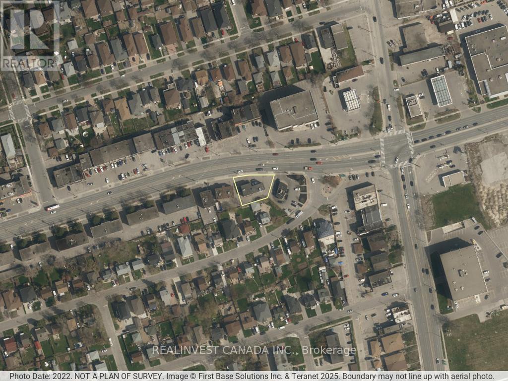 795 Wilson Avenue, Toronto, Ontario  M3K 1E4 - Photo 31 - W12009611