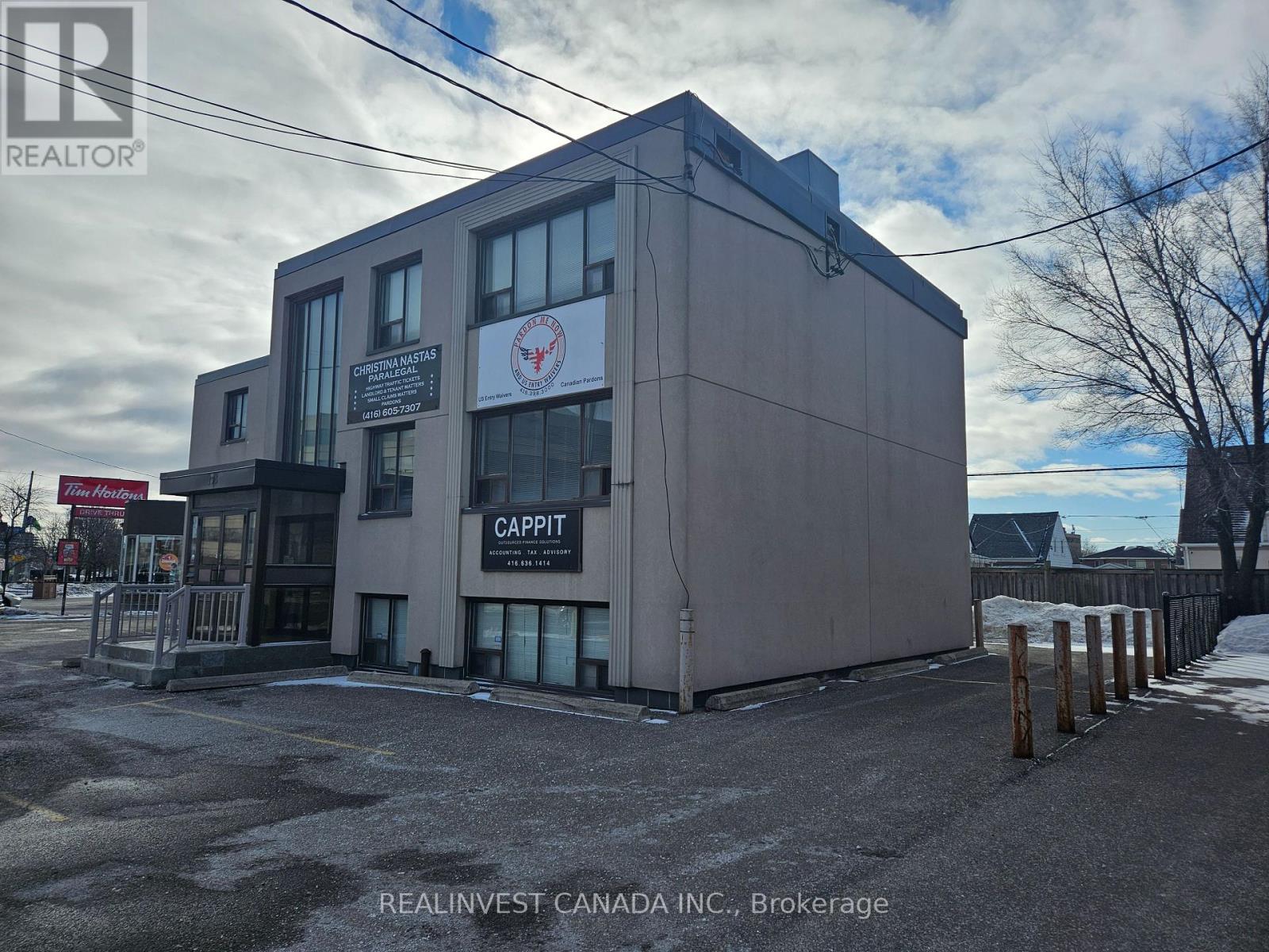 795 Wilson Avenue, Toronto, Ontario  M3K 1E4 - Photo 4 - W12009611
