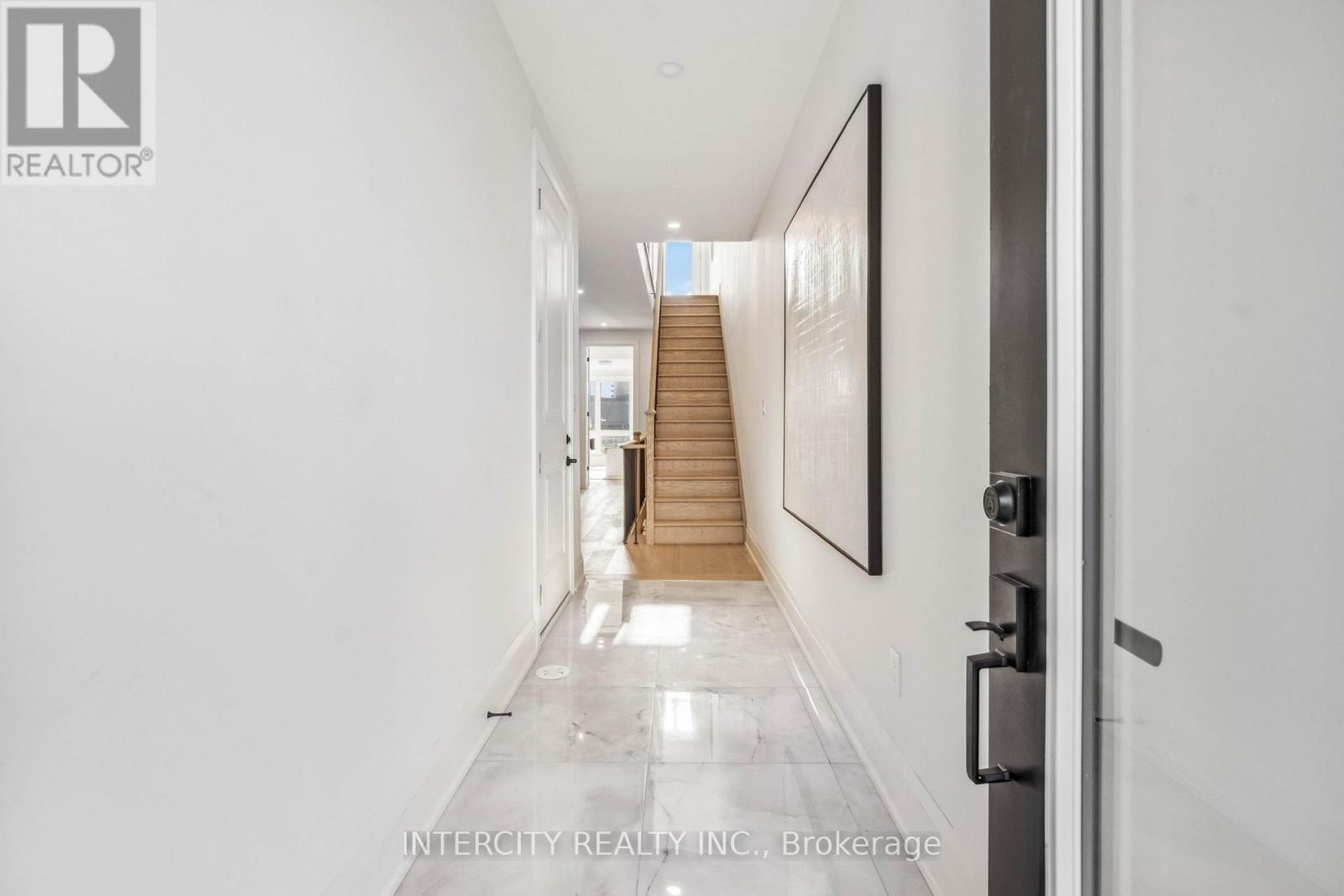 5 - 138 East Street, Oakville, Ontario  L6L 0H9 - Photo 5 - W12007875