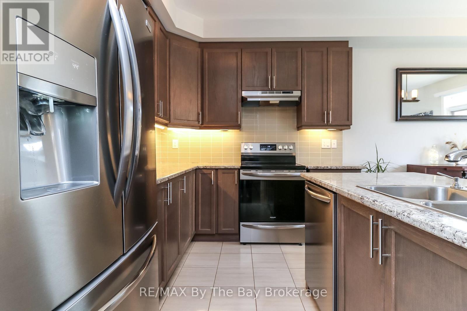 97 Tracey Lane, Collingwood, Ontario  L9Y 3Z6 - Photo 23 - S12009631