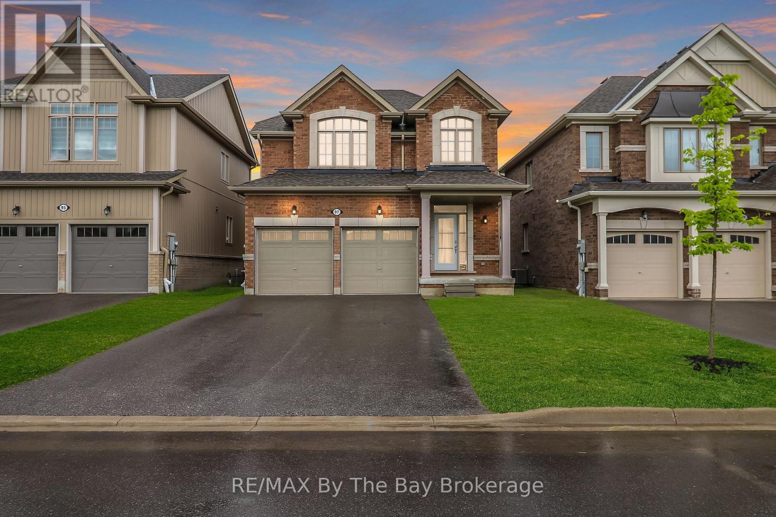 97 Tracey Lane, Collingwood, Ontario  L9Y 3Z6 - Photo 7 - S12009631