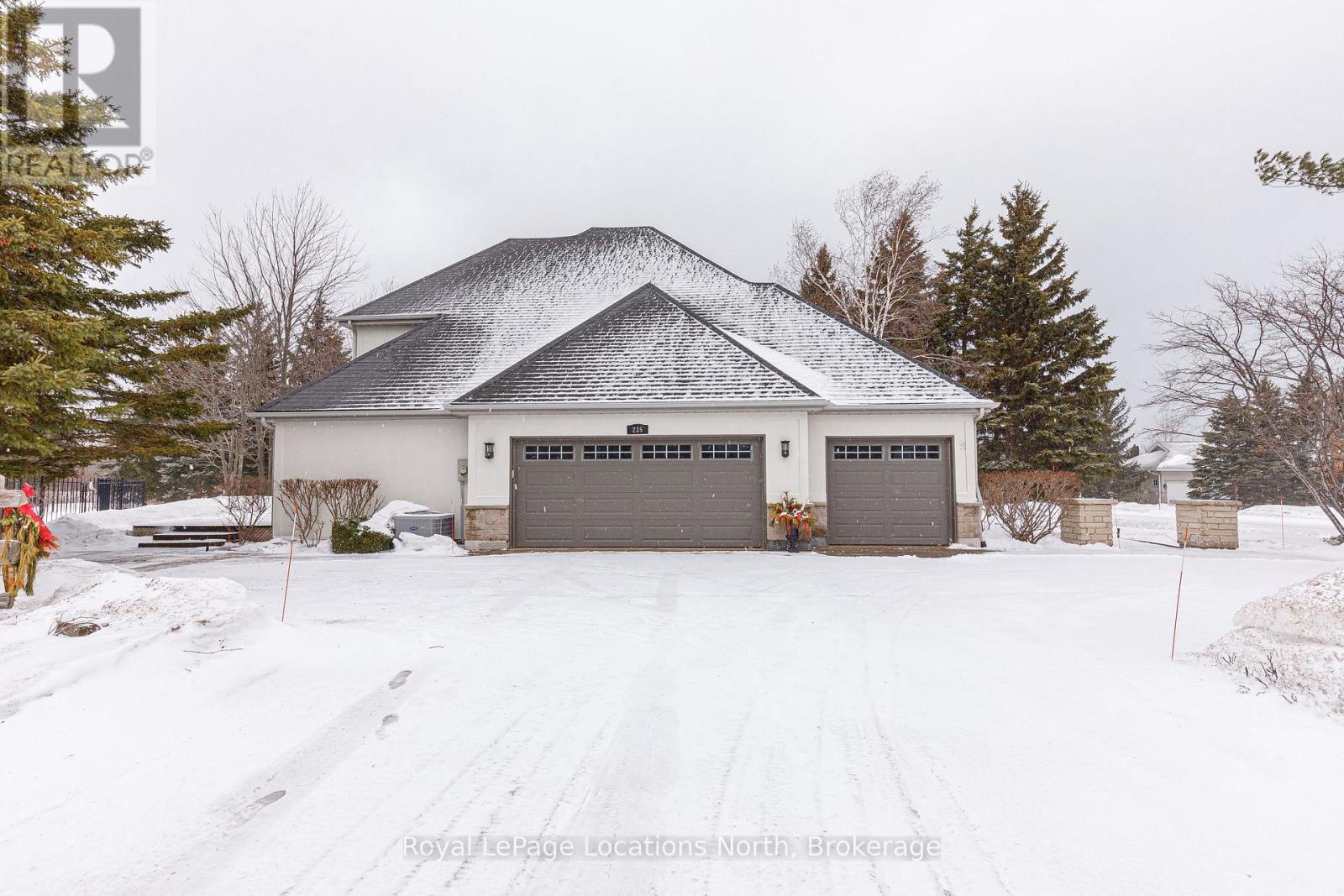 235 Blueski George Crescent, Blue Mountains, Ontario  L9Y 0S8 - Photo 7 - X12009651