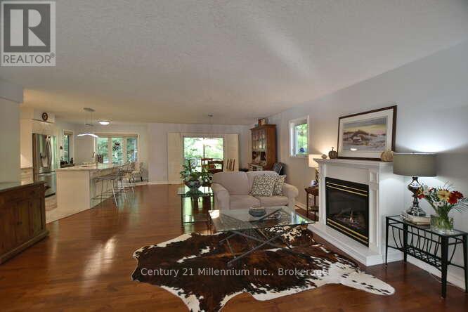 4 Pauline Place, Wasaga Beach, Ontario  L9Z 1J2 - Photo 13 - S12009687