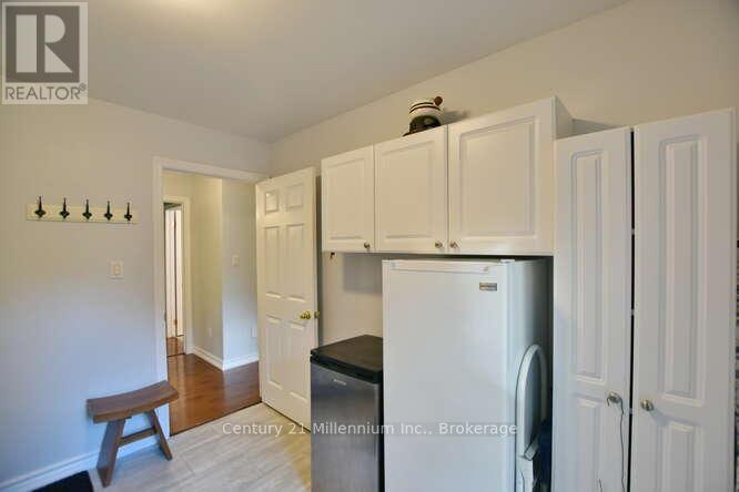 4 Pauline Place, Wasaga Beach, Ontario  L9Z 1J2 - Photo 35 - S12009687