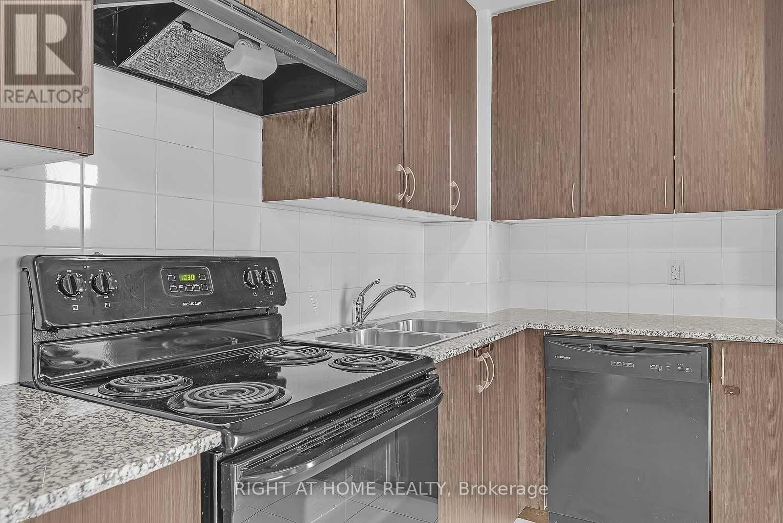 418 - 50 Sky Harbour Drive, Brampton (Bram West), Ontario  L6Y 6B8 - Photo 15 - W11995551