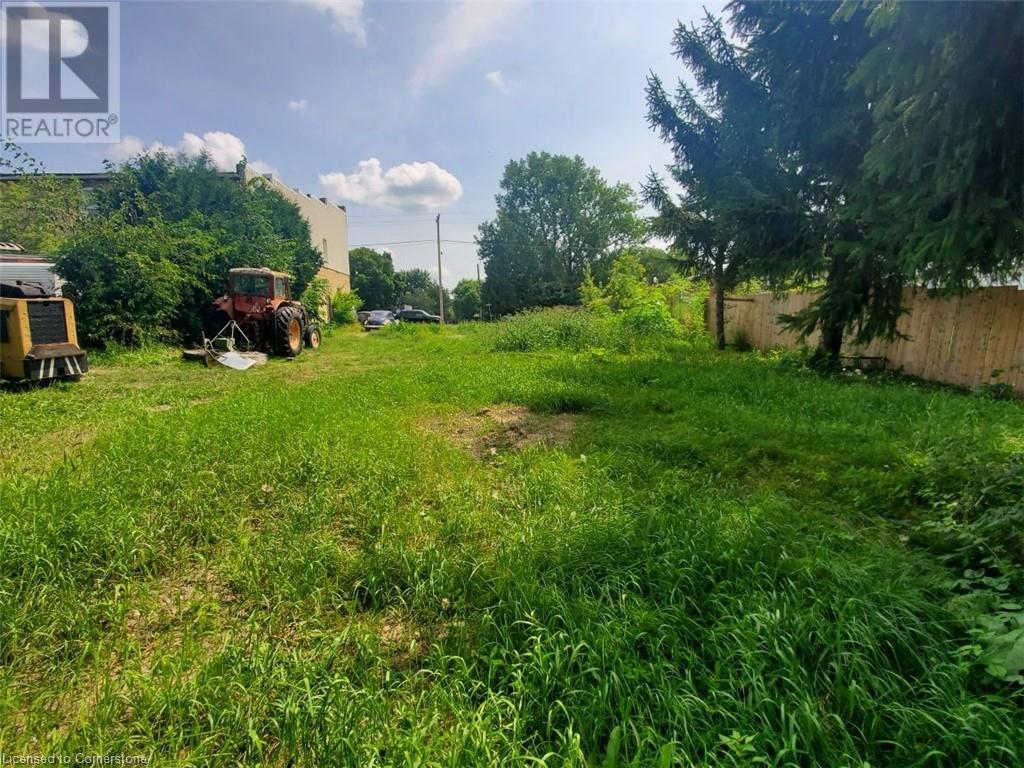 527 Florence Road, Florence, Ontario  N0P 1R0 - Photo 3 - 40702370