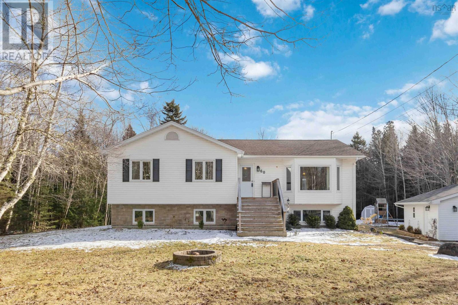 60 Meadowbrook Drive, Beaver Bank, Nova Scotia  B4G 1E2 - Photo 2 - 202504501