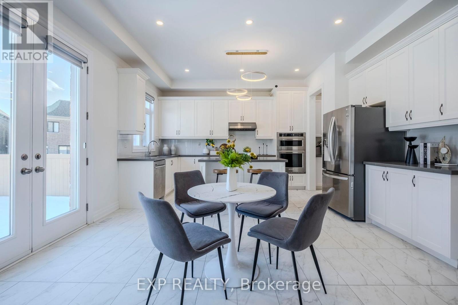 Property at 14 BOTELHO CIRCLE image 5