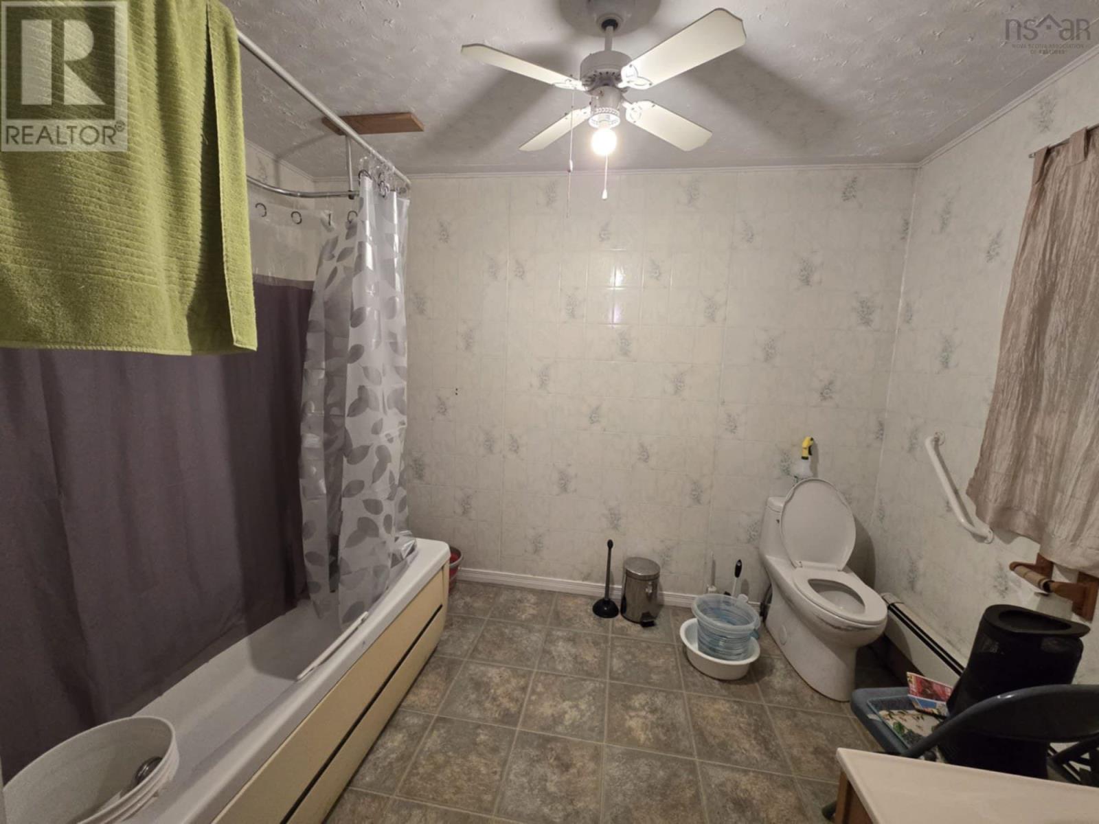 31 Connaught Street, Sydney, Nova Scotia  B1N 2V7 - Photo 18 - 202504509