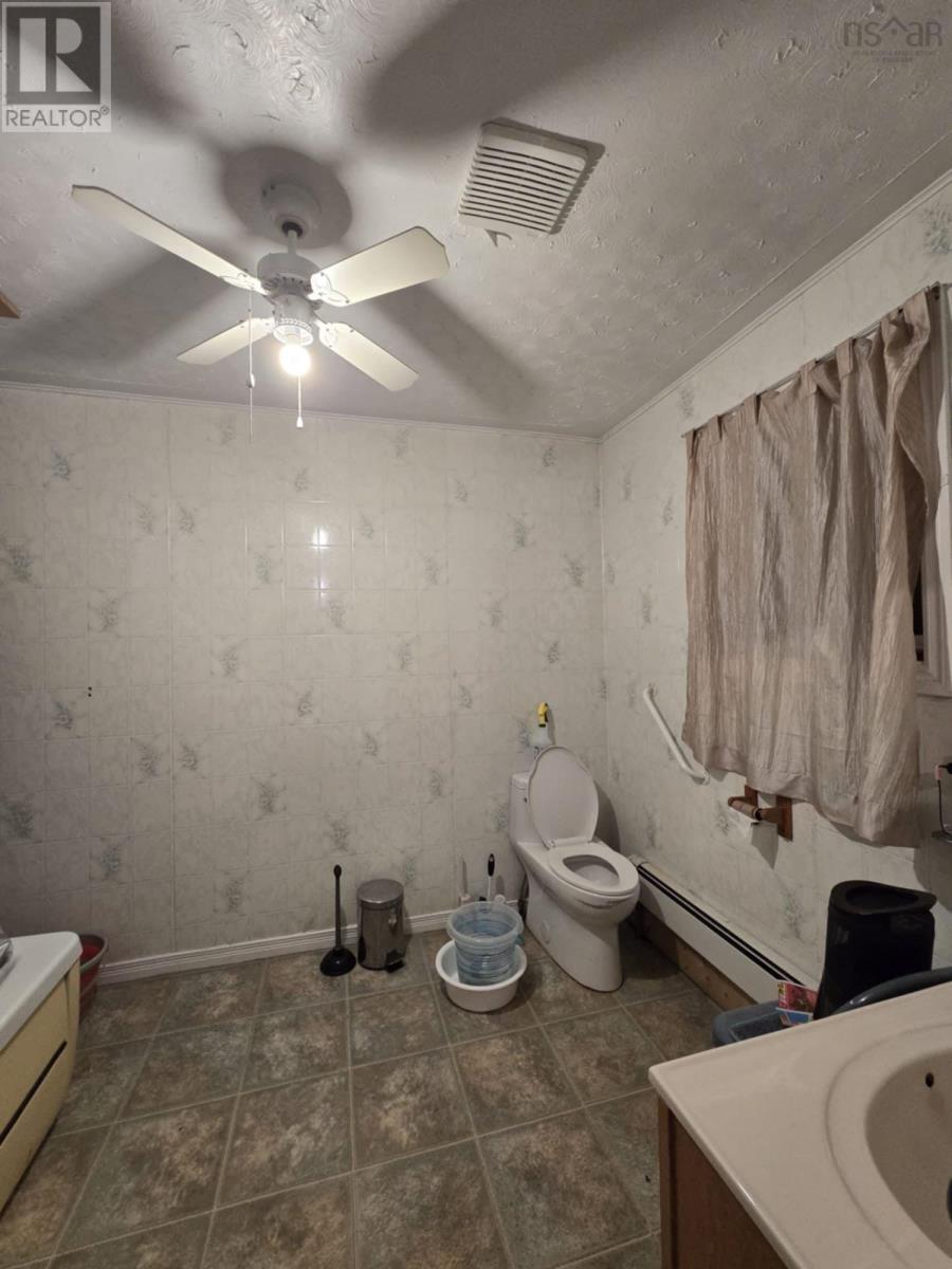 31 Connaught Street, Sydney, Nova Scotia  B1N 2V7 - Photo 33 - 202504509