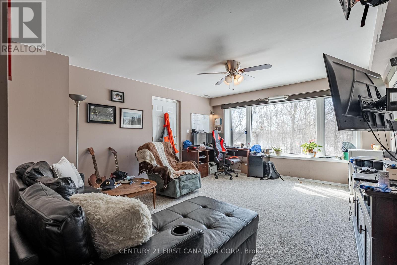 4353 Queens Avenue, North Middlesex (Nairn), Ontario  N0M 1A0 - Photo 33 - X12009802