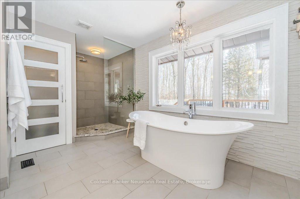 6651 Concession 4 Road, Puslinch, Ontario  N0B 2J0 - Photo 27 - X12009799