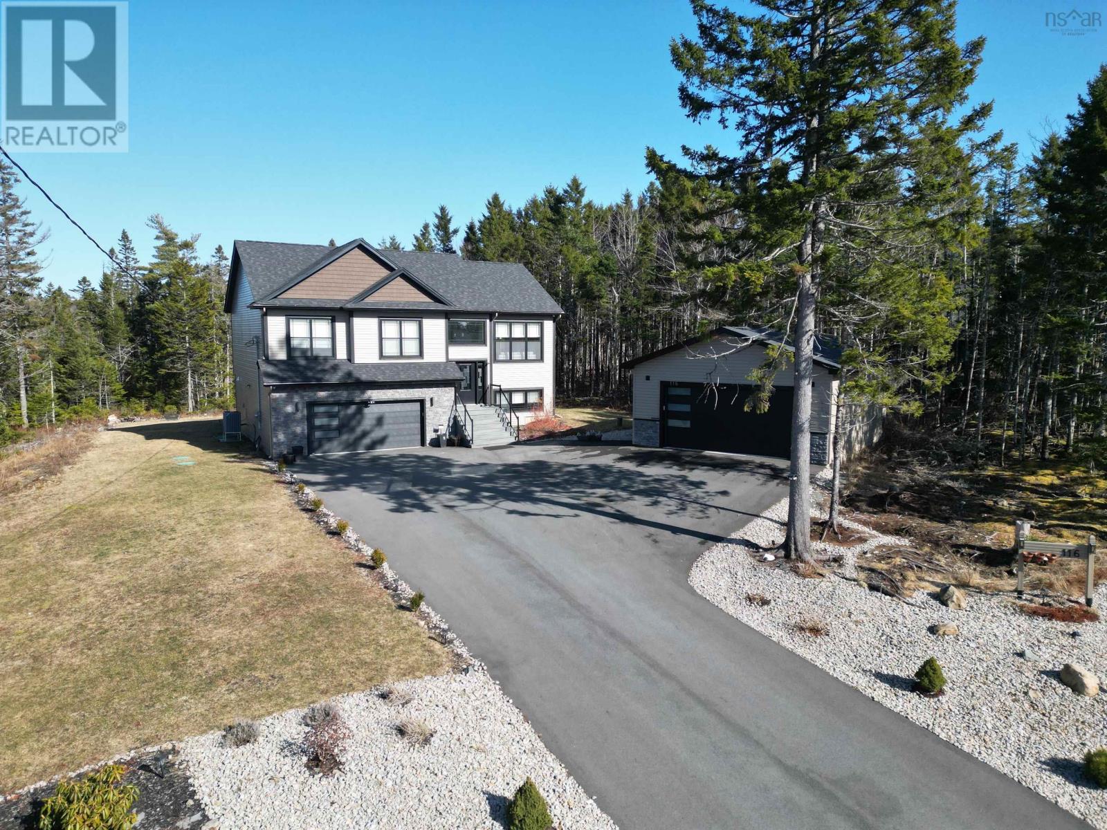 116 Azure Court, Middle Sackville, Nova Scotia  B4E 0R1 - Photo 2 - 202504325