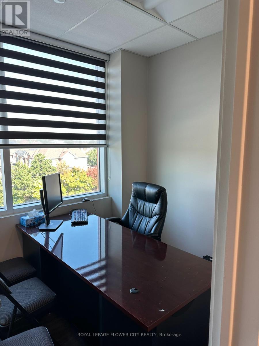 318 - 50 Sunny Meadow Boulevard, Brampton, Ontario  L6R 1X5 - Photo 2 - W12009786