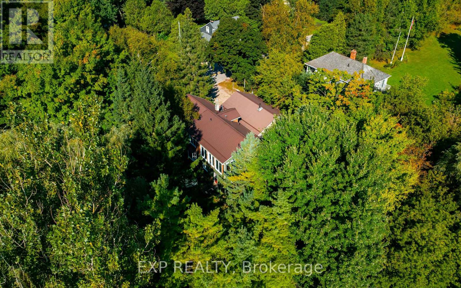 16 Mill Street, Amaranth, Ontario  L9W 3Z3 - Photo 3 - X12009824