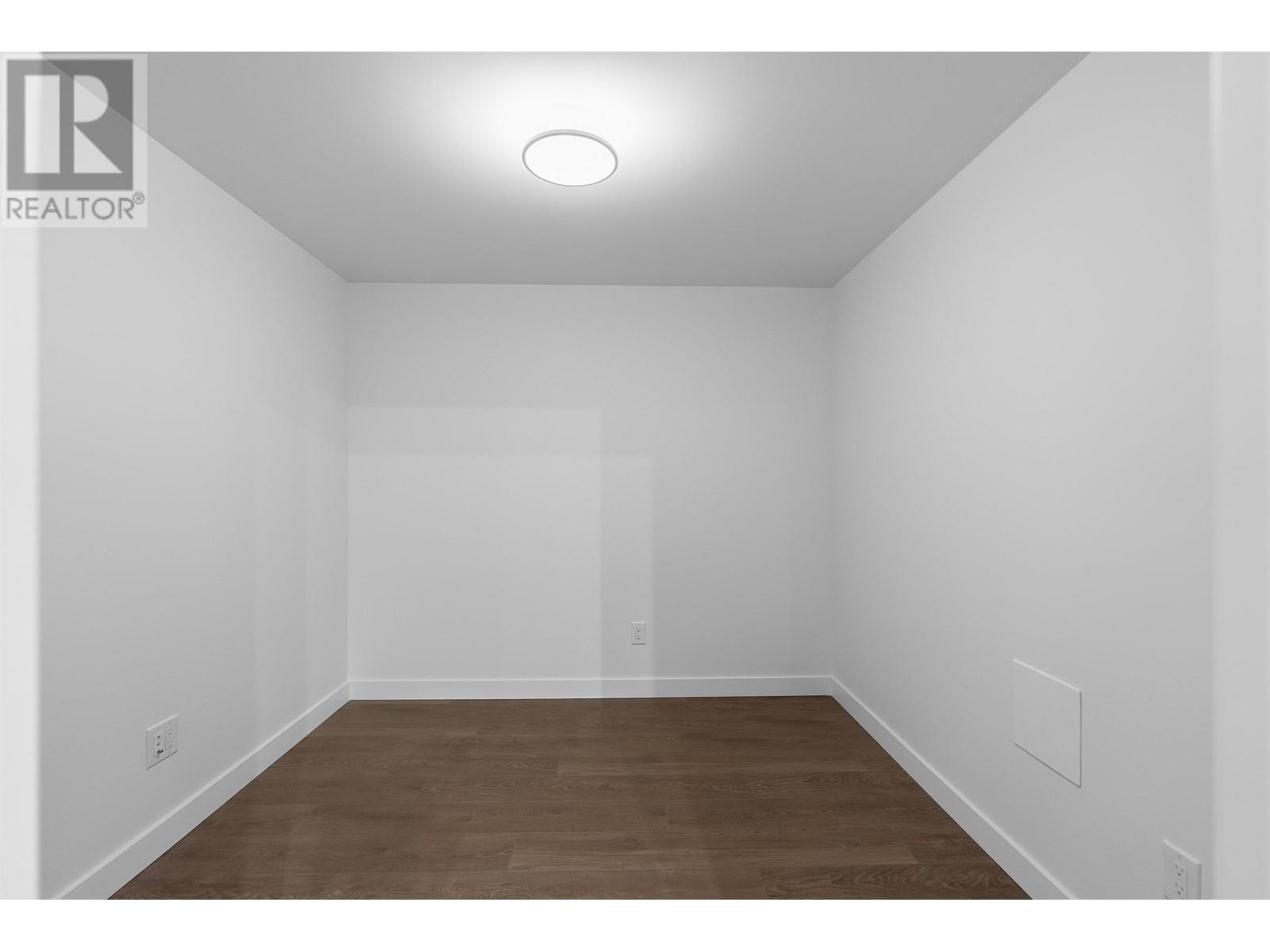 801 525 Foster Avenue, Coquitlam, British Columbia  V3J 0H6 - Photo 25 - R2975372