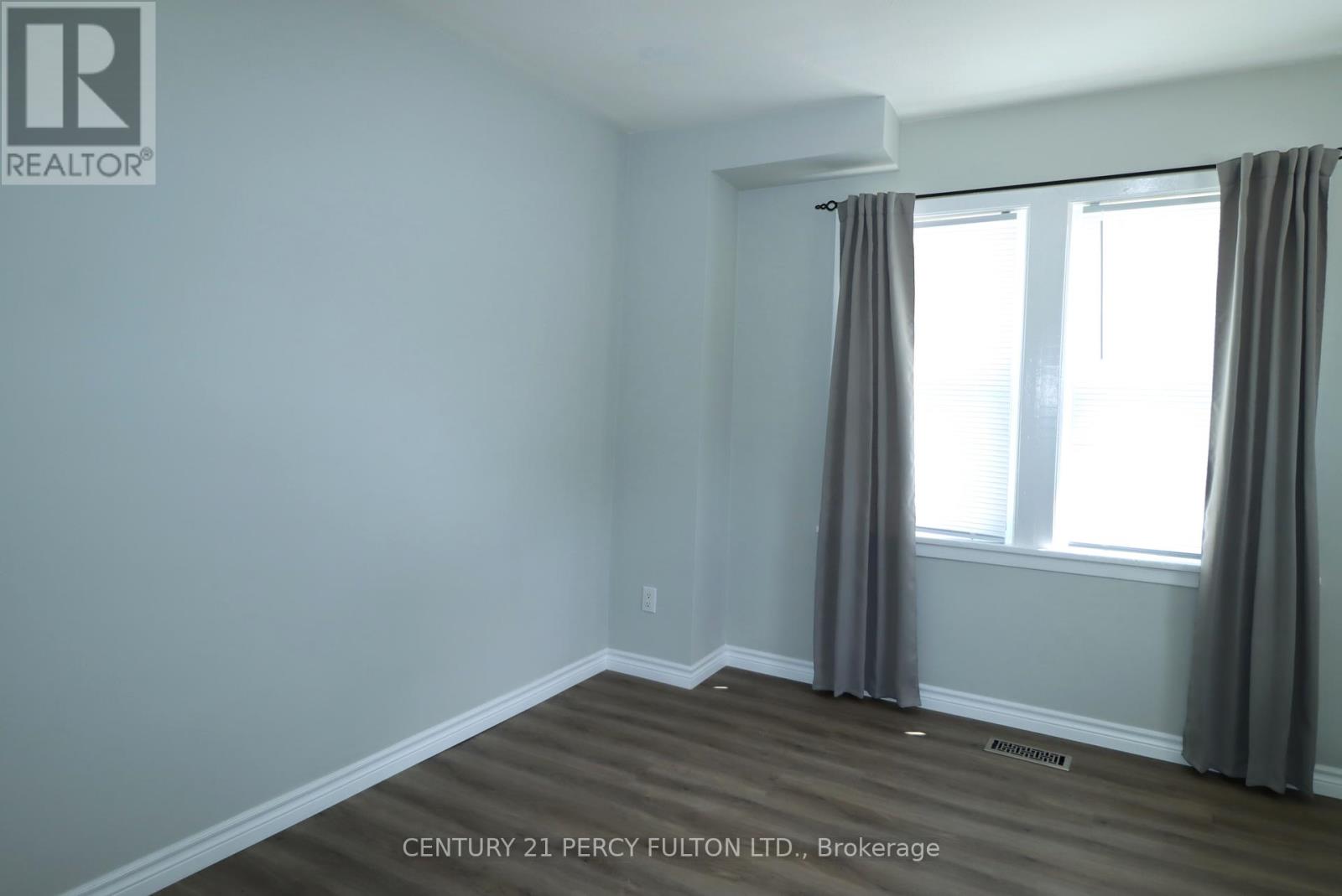 164 Centre Street N, Oshawa, Ontario  L1G 4C3 - Photo 7 - E12009942