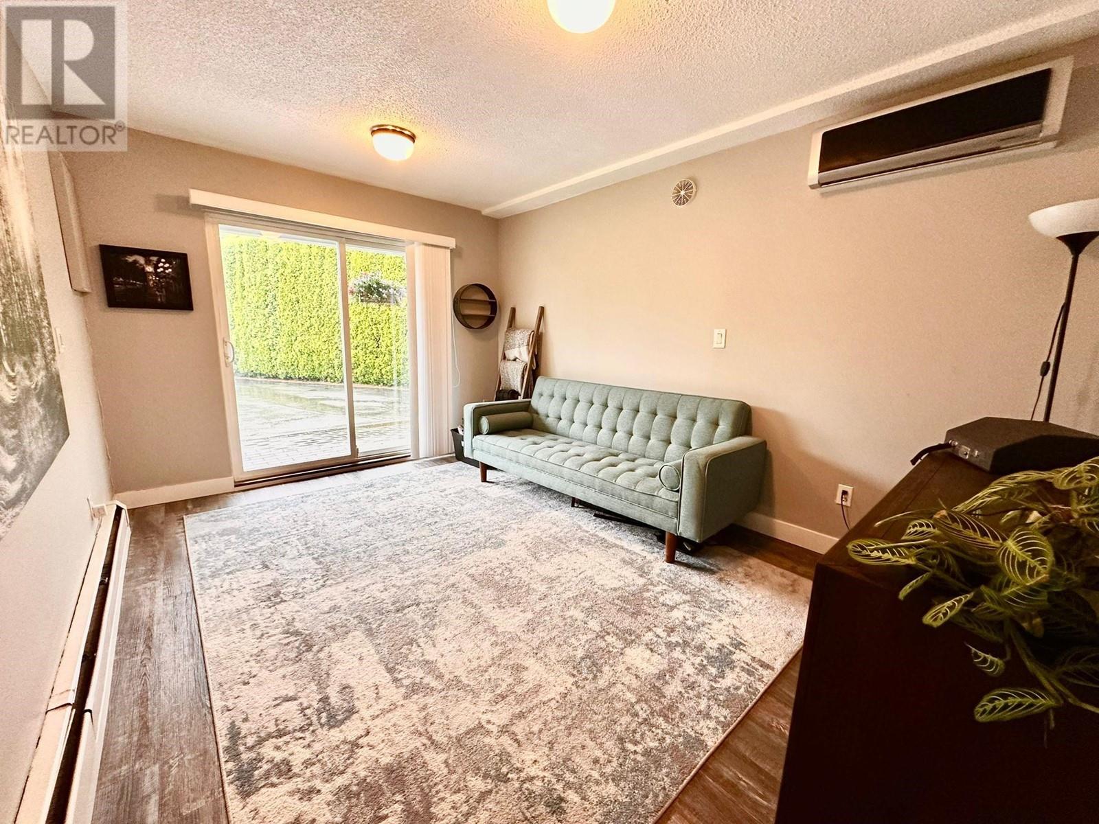 12075 Mcintyre Court, Maple Ridge, British Columbia  V2X 8M8 - Photo 7 - R2970890