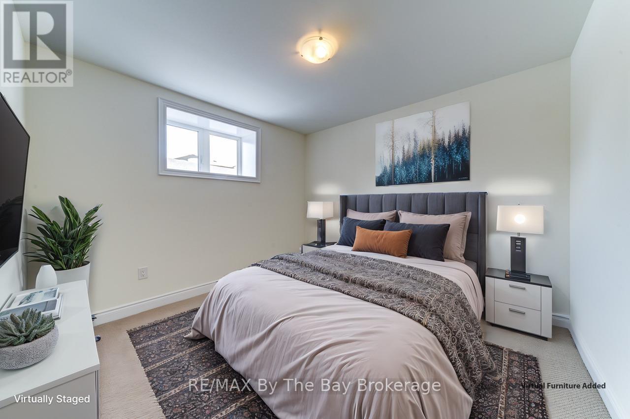 170 Mapleside Drive, Wasaga Beach, Ontario  L9Z 0L4 - Photo 26 - S12010044