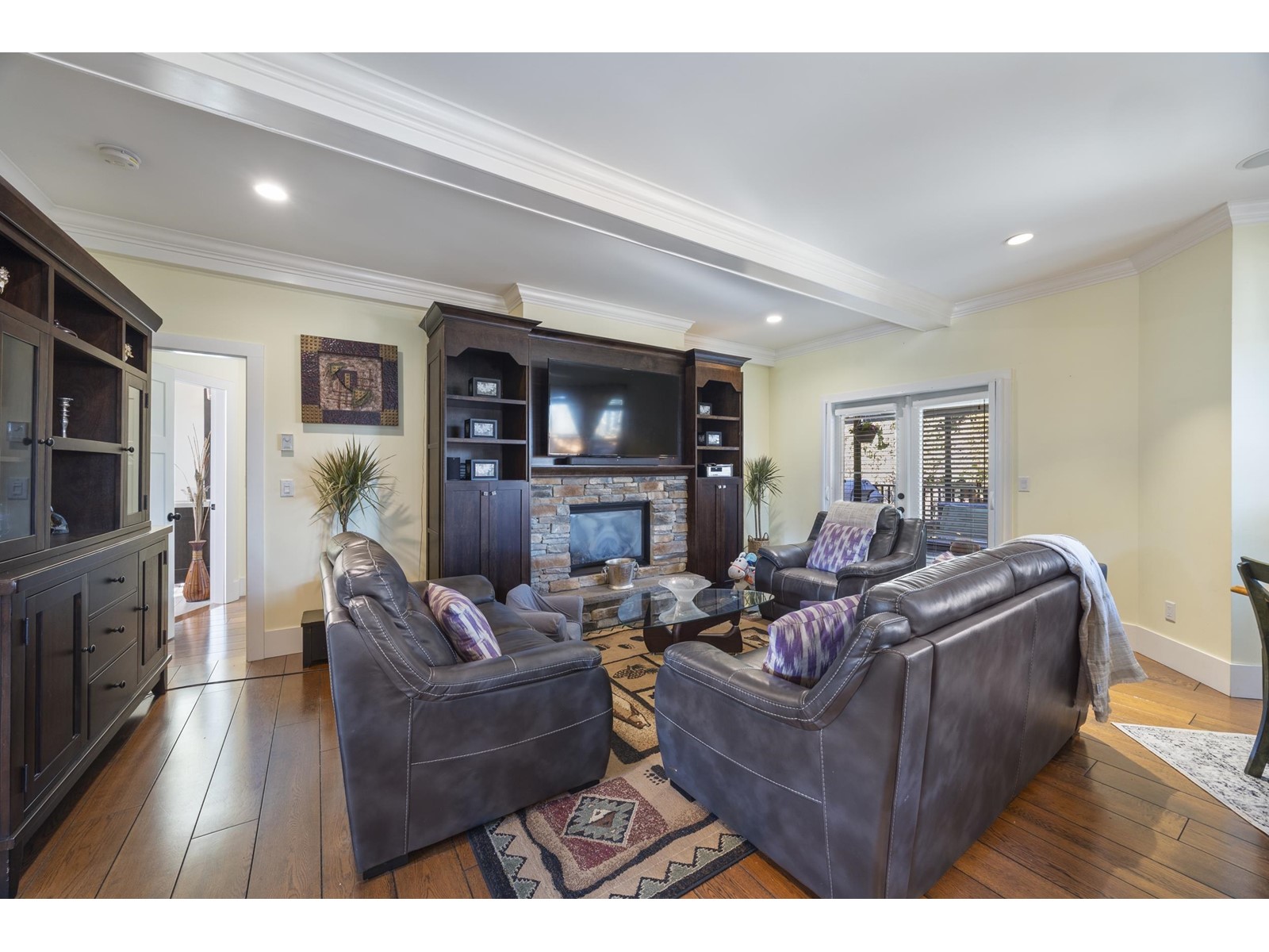 Property at 15305 29A AVENUE image 5
