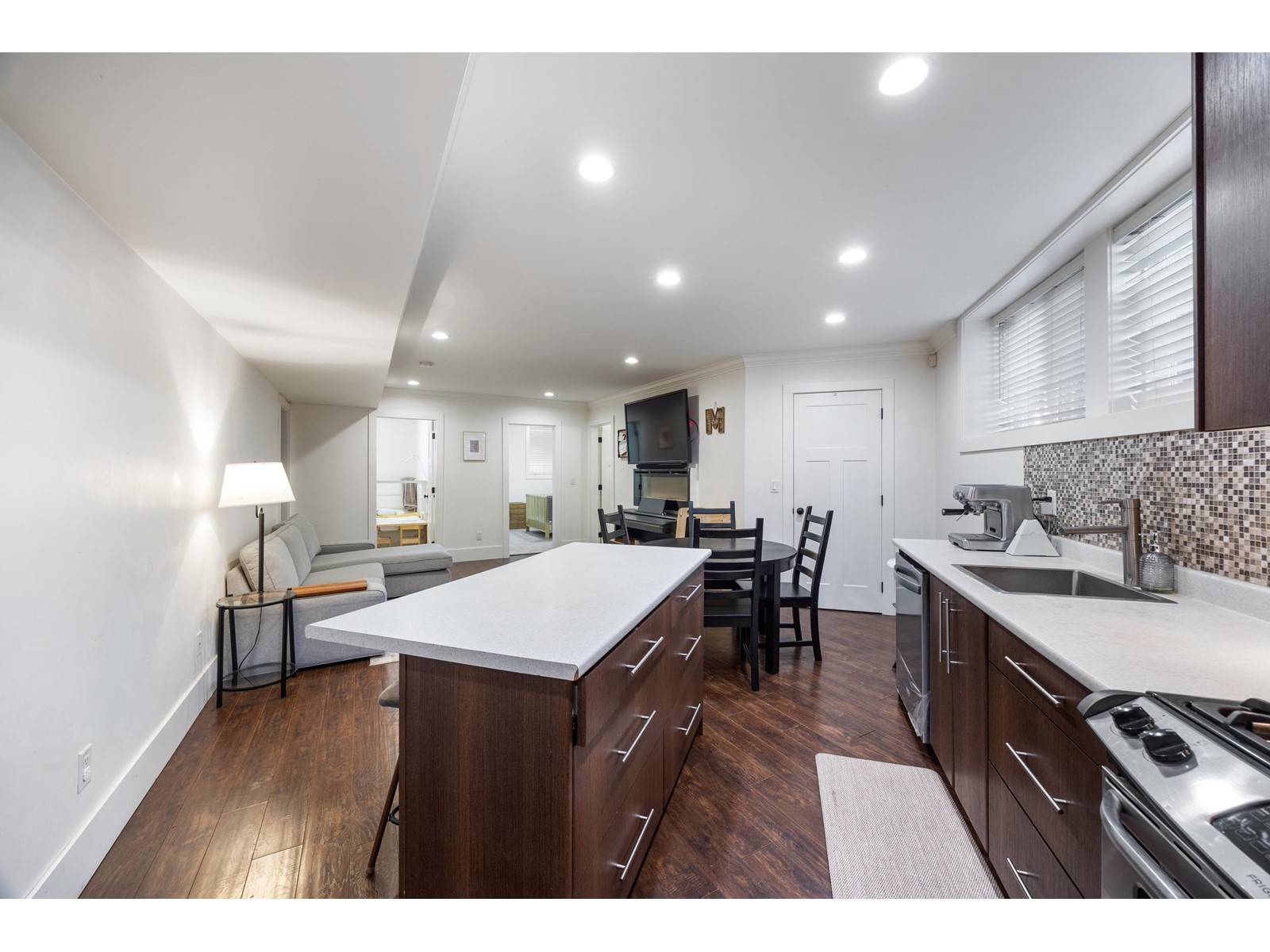 15305 29a Avenue, Surrey, British Columbia  V4P 1G7 - Photo 28 - R2974214