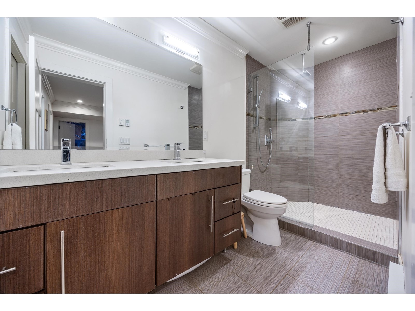 15305 29a Avenue, Surrey, British Columbia  V4P 1G7 - Photo 30 - R2974214