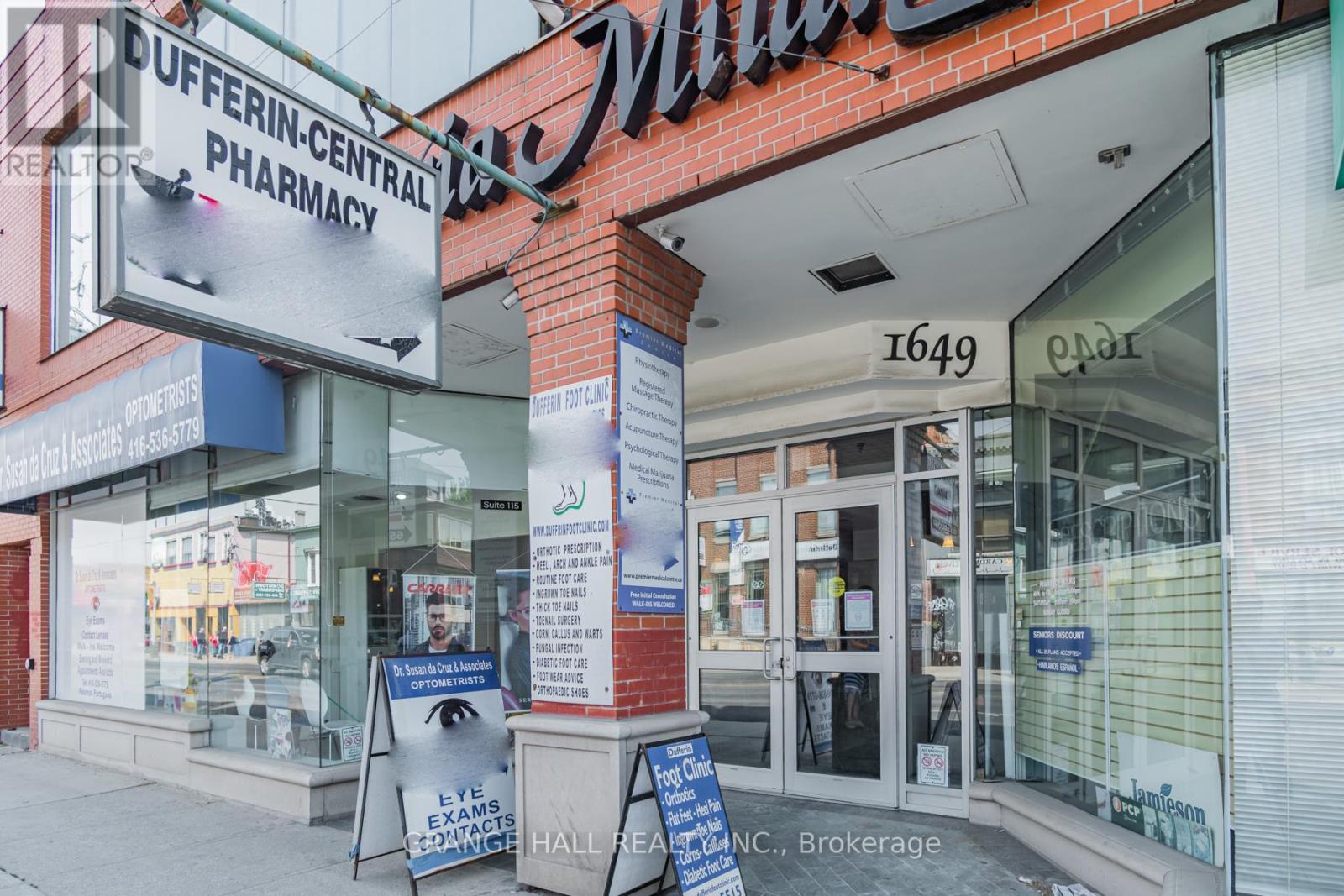 101 - 1649 DUFFERIN STREET, Toronto, Ontario