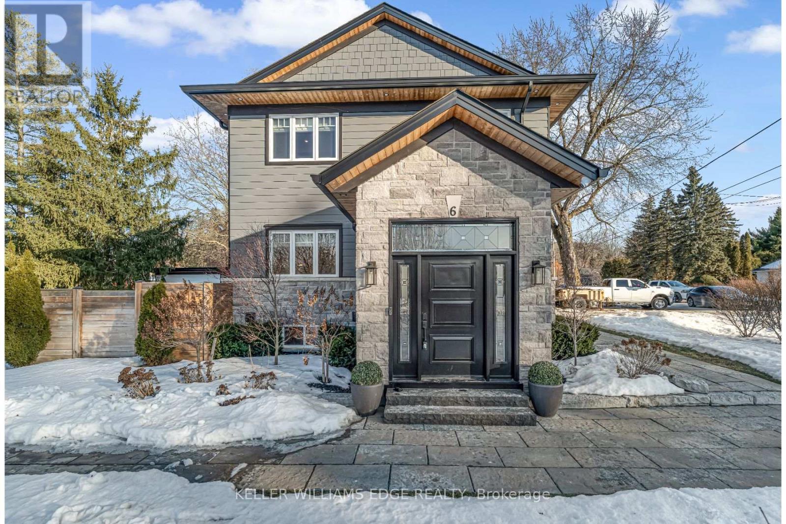 Property at 6 CREDIT STREET image 3