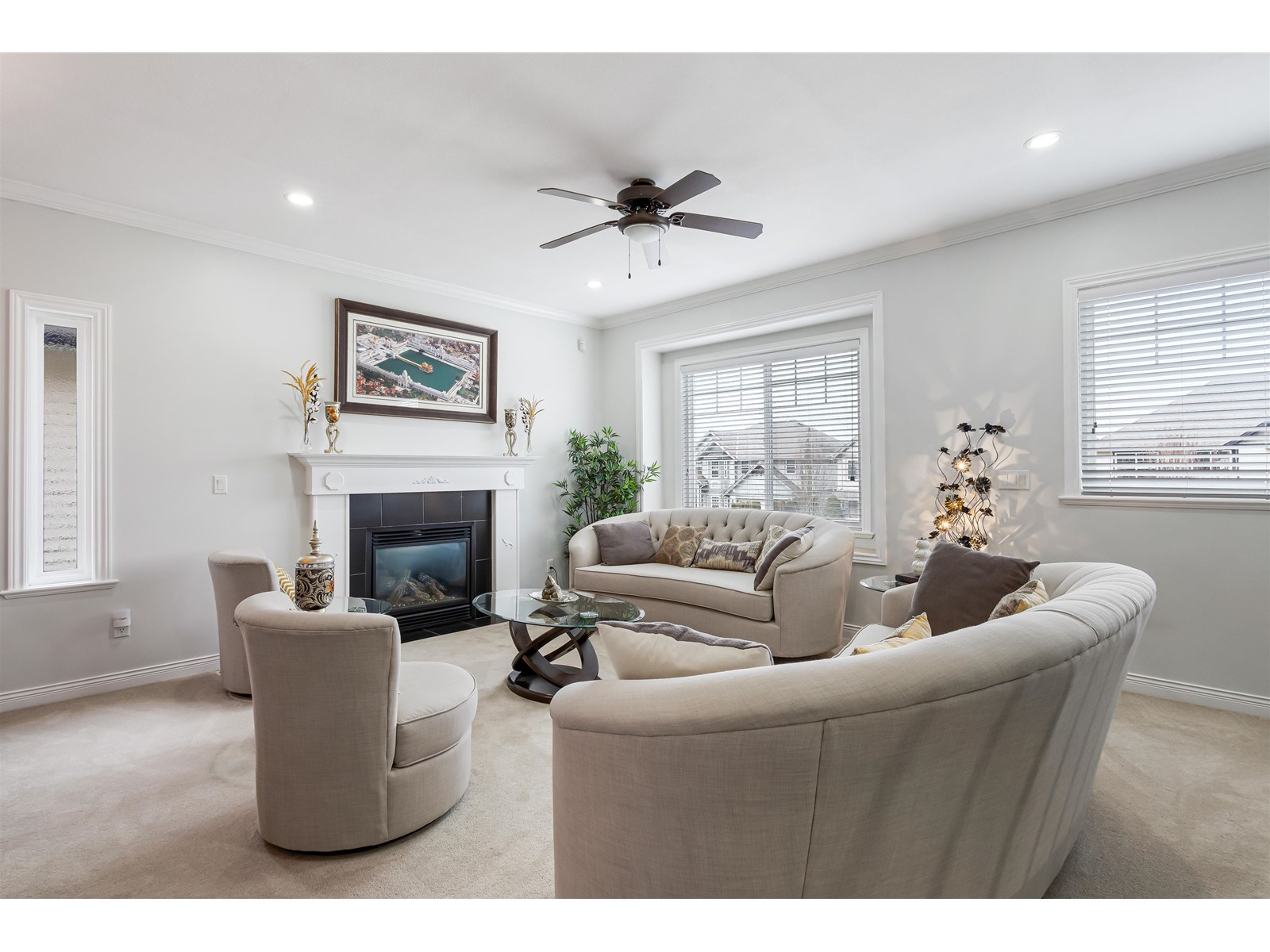 Property at 27016 35 AVENUE image 4