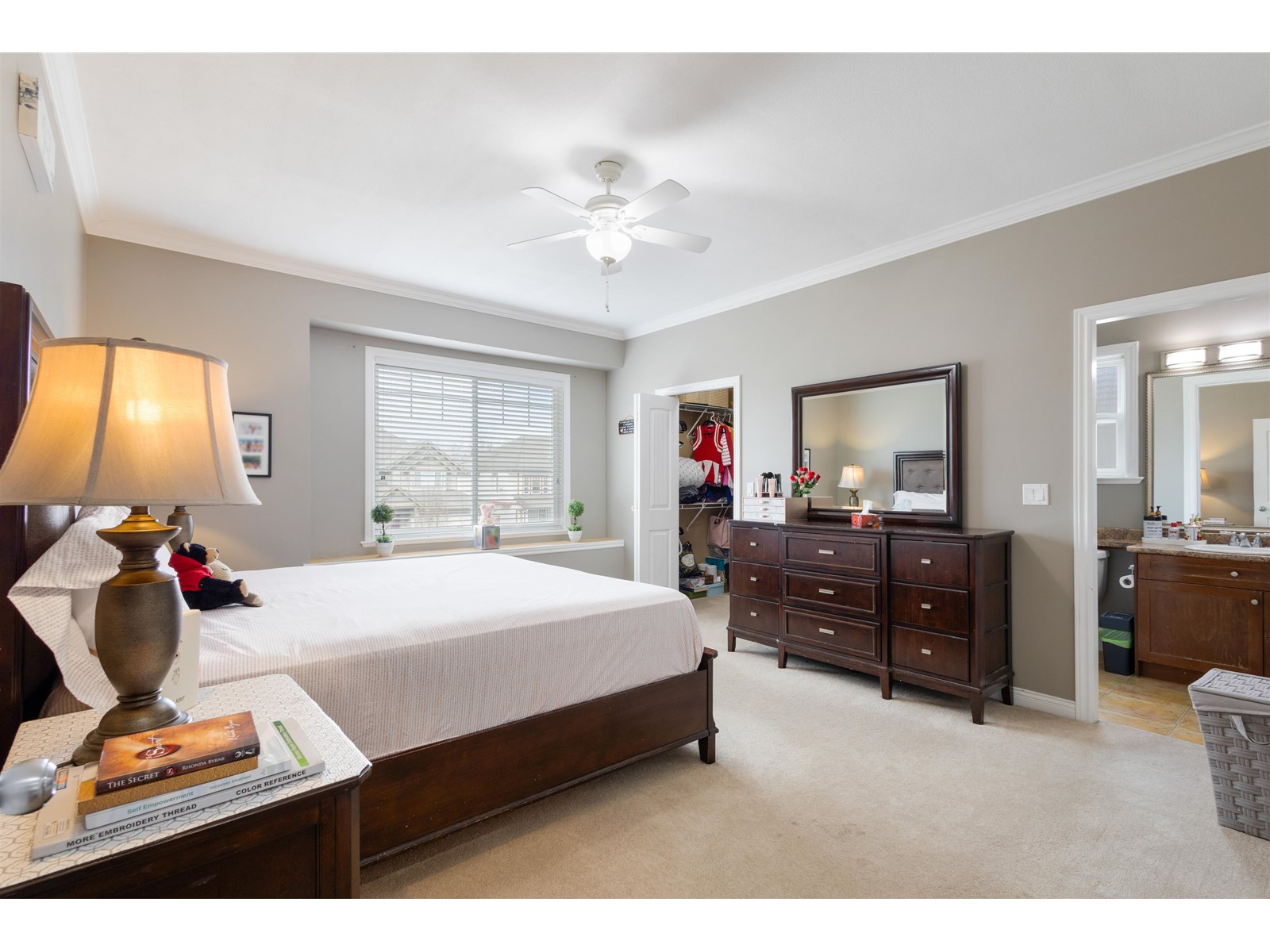27016 35 Avenue, Langley, British Columbia  V2W 0A4 - Photo 13 - R2974407