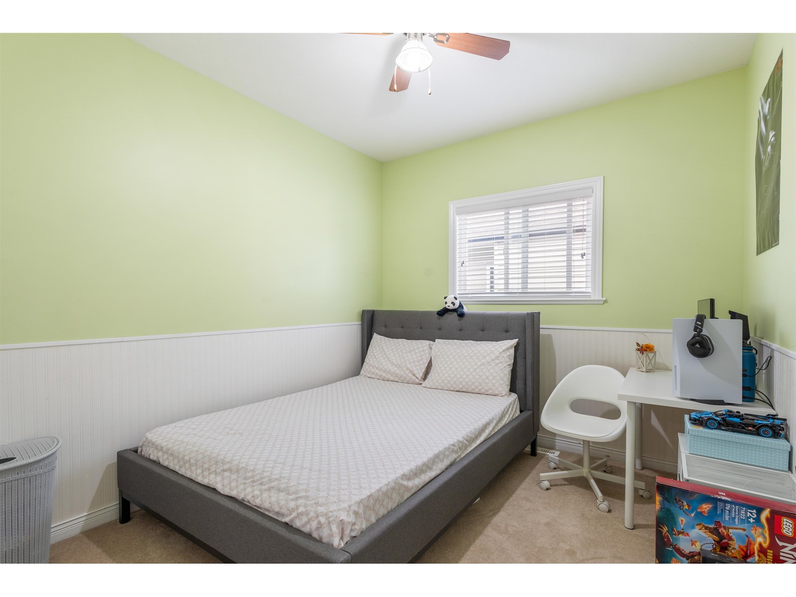 27016 35 Avenue, Langley, British Columbia  V2W 0A4 - Photo 16 - R2974407