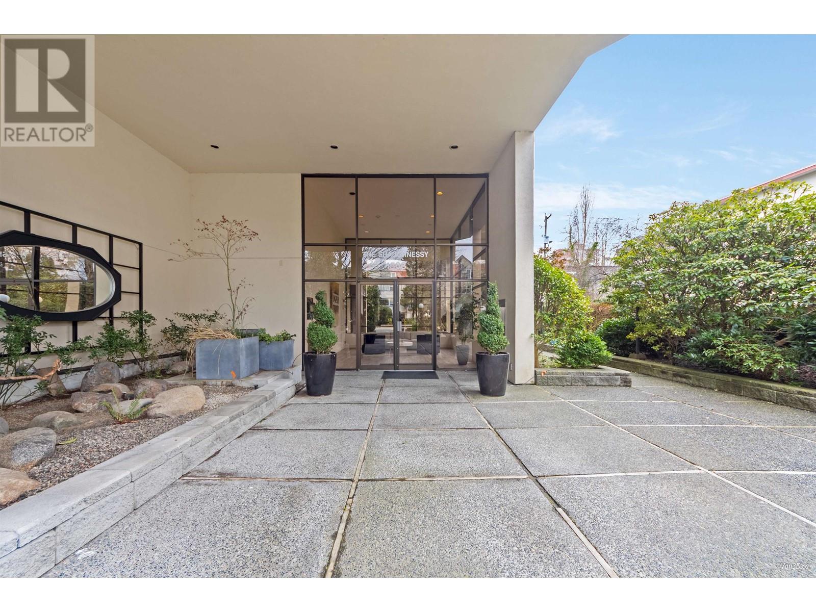 Listing Picture 30 of 30 : 8B 1568 W 12TH AVENUE, Vancouver / 溫哥華 - 魯藝地產 Yvonne Lu Group - MLS Medallion Club Member