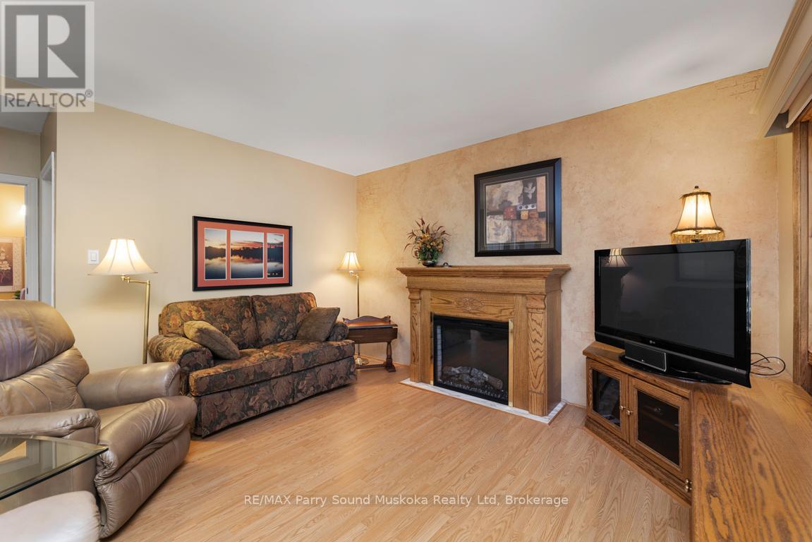 2 Sunset Trail, Whitestone, Ontario  P0A 1G0 - Photo 13 - X12010128