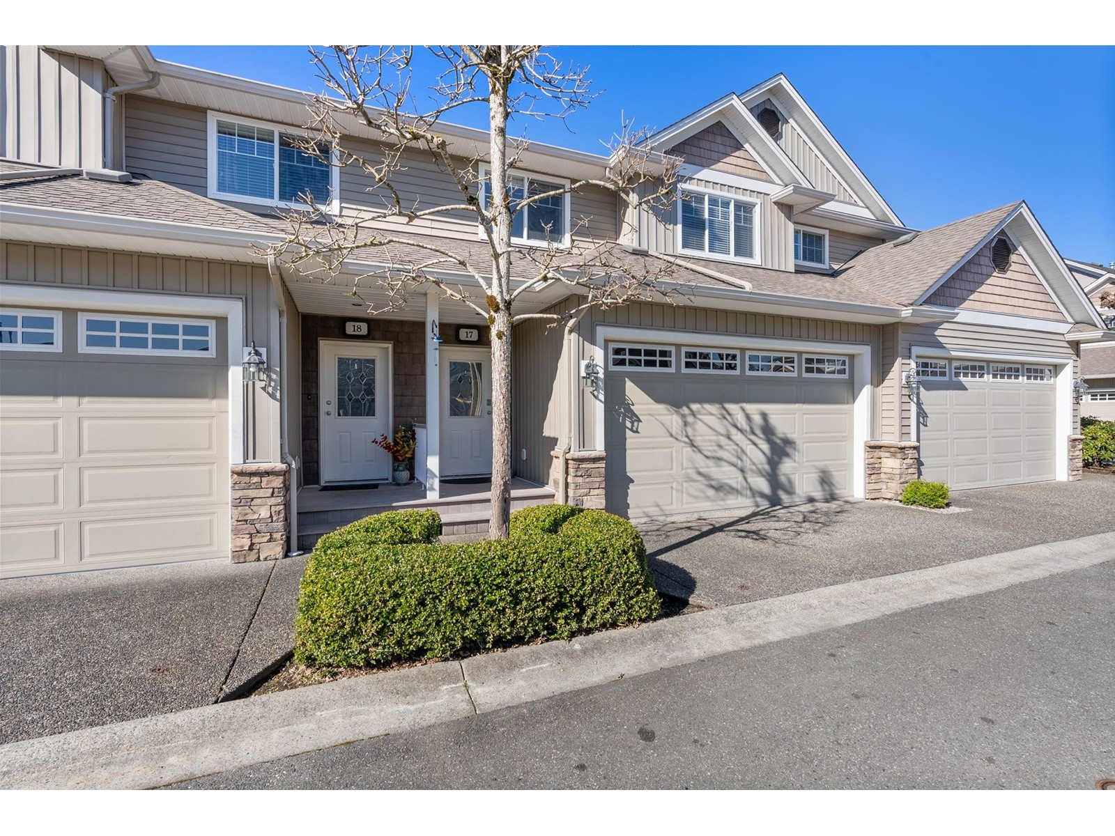 17 32849 EGGLESTONE AVENUE, mission, British Columbia