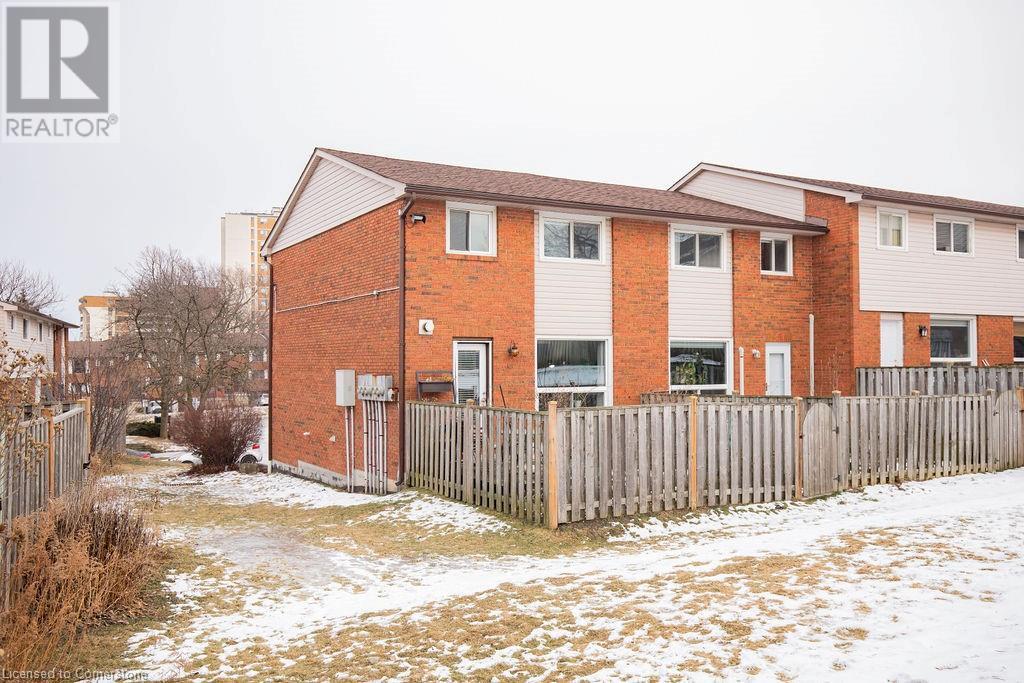 90 Magnolia Drive Unit# 27, Hamilton, Ontario  L9C 6R9 - Photo 45 - 40693168