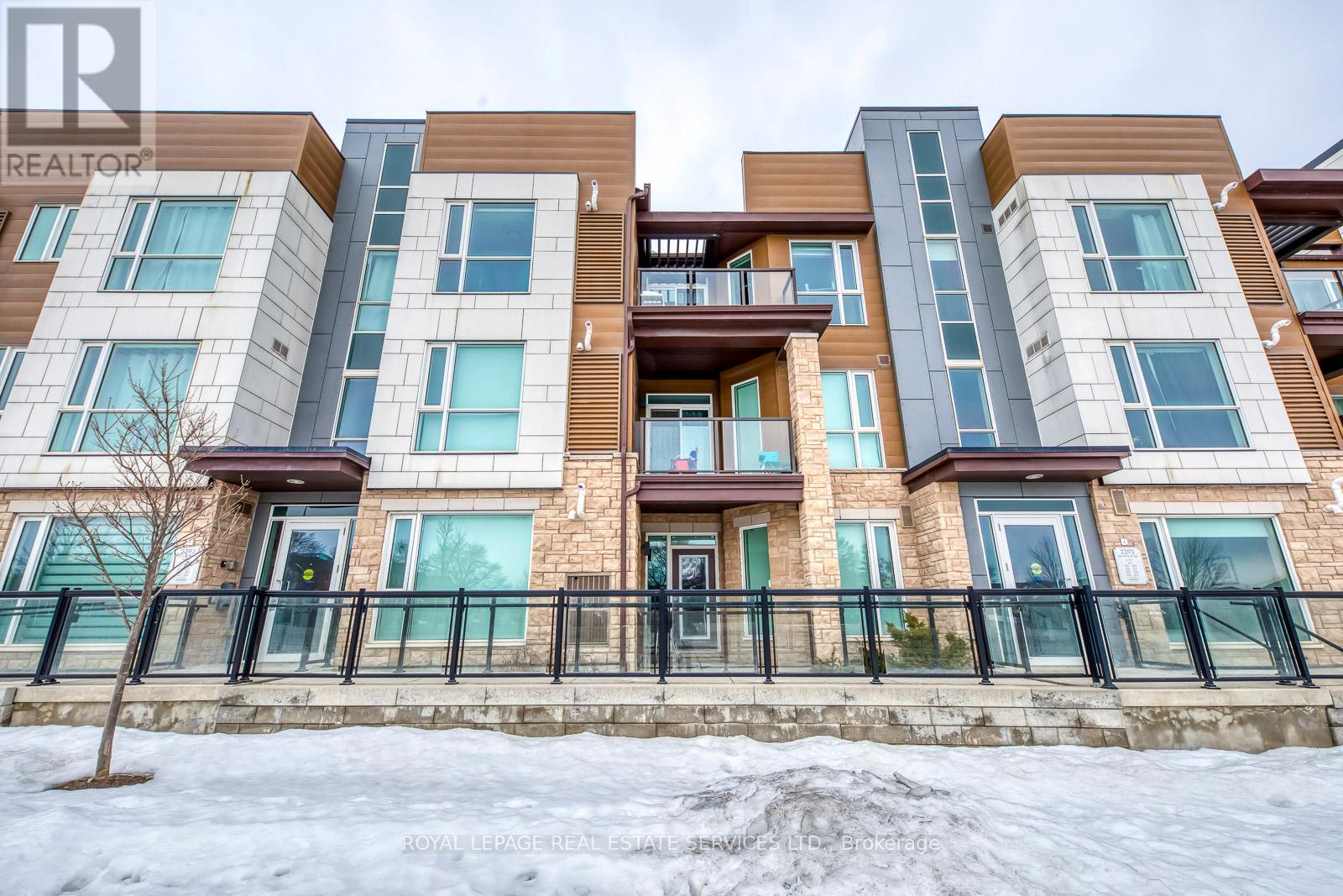 Property at 302 - 2393 BRONTE ROAD image 2