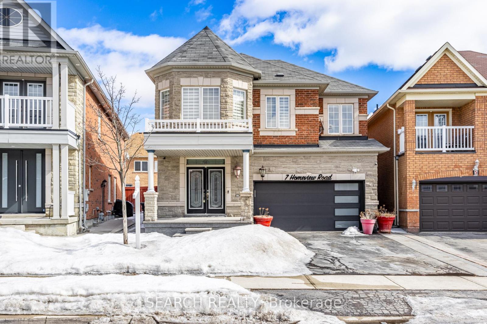 Property at 7 HOMEVIEW ROAD image 2