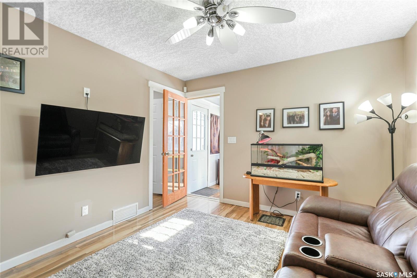 Property at 1438 Connaught STREET image 4