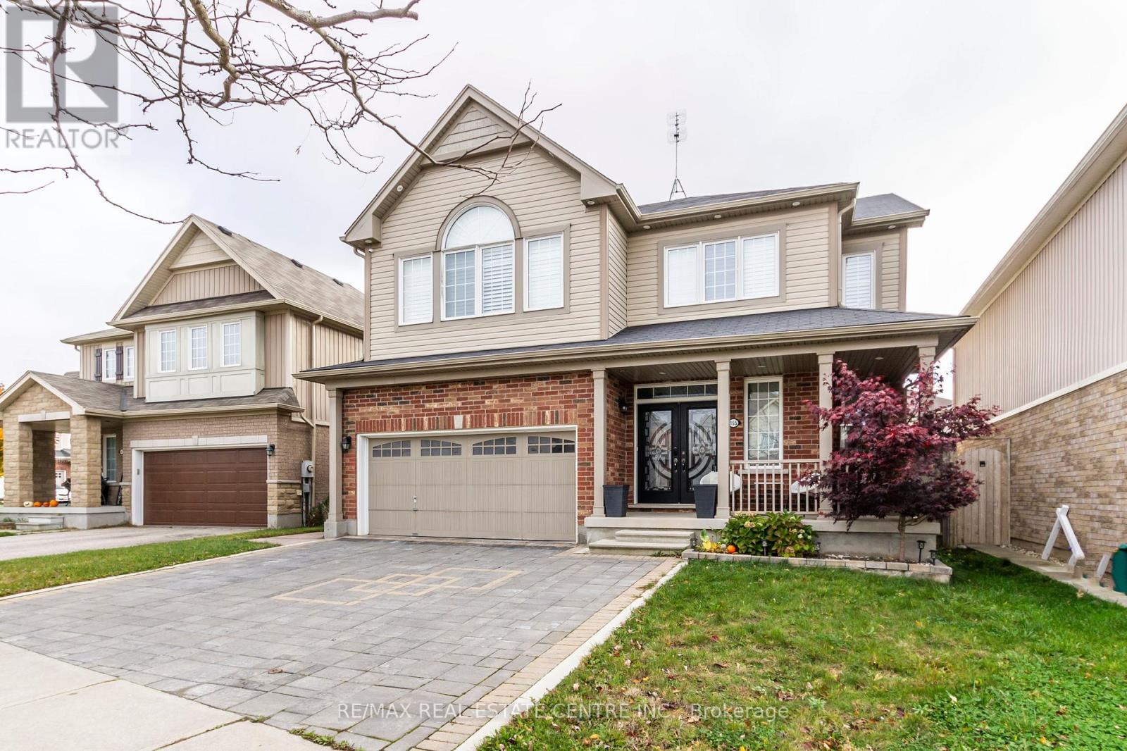 Property at 155 DOLMAN STREET image 2